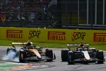 Foto zur News: Max Verstappen (Red Bull) und Lando Norris (McLaren)