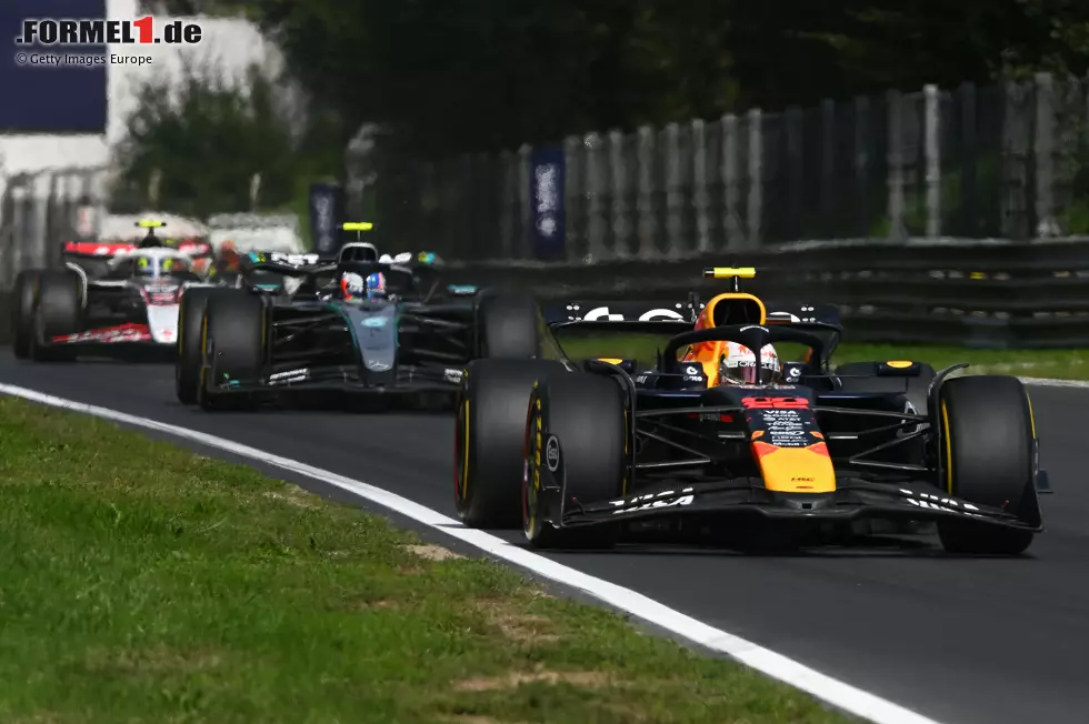 Foto zur News: Andrea Kimi Antonelli, Yuki Tsunoda (Red Bull) und Oliver Bearman (Haas)