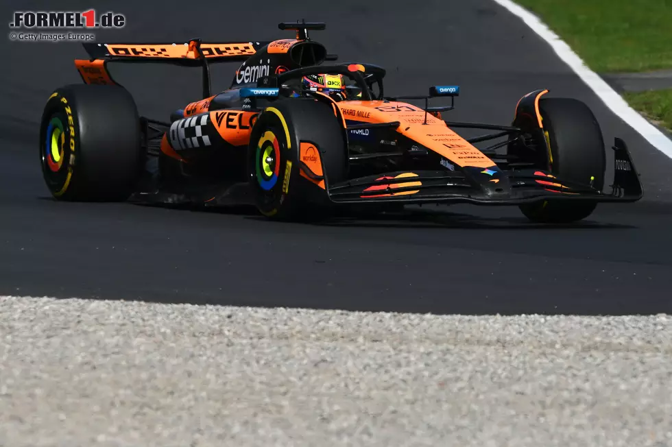 Foto zur News: Oscar Piastri (McLaren)