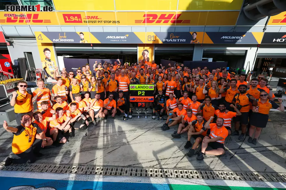 Foto zur News: Lando Norris (McLaren) und Oscar Piastri (McLaren)