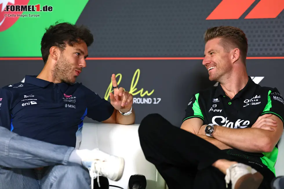 Foto zur News: Pierre Gasly (Alpine) und Nico Hülkenberg (Sauber)