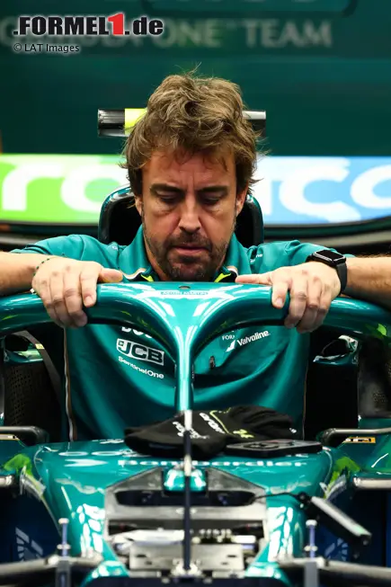 Foto zur News: Fernando Alonso (Aston Martin)