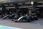 Foto zur News: Andrea Kimi Antonelli (Mercedes) und George Russell (Mercedes)