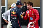Foto zur News: Charles Leclerc (Ferrari) und Max Verstappen (Red Bull)