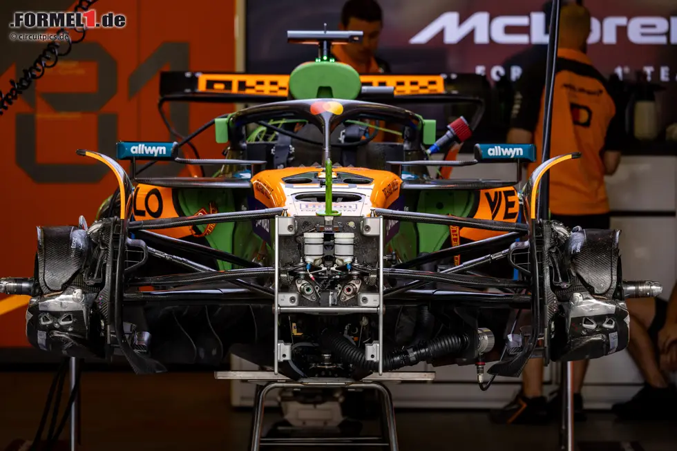 Foto zur News: McLaren MCL39