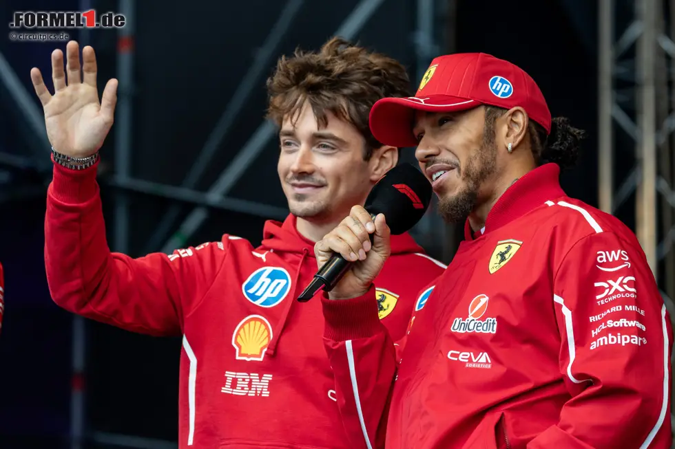 Foto zur News: Charles Leclerc (Ferrari) und Lewis Hamilton (Ferrari)