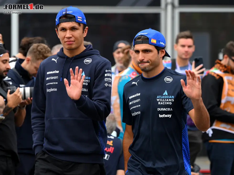 Foto zur News: Alexander Albon (Williams) und Carlos Sainz (Williams)