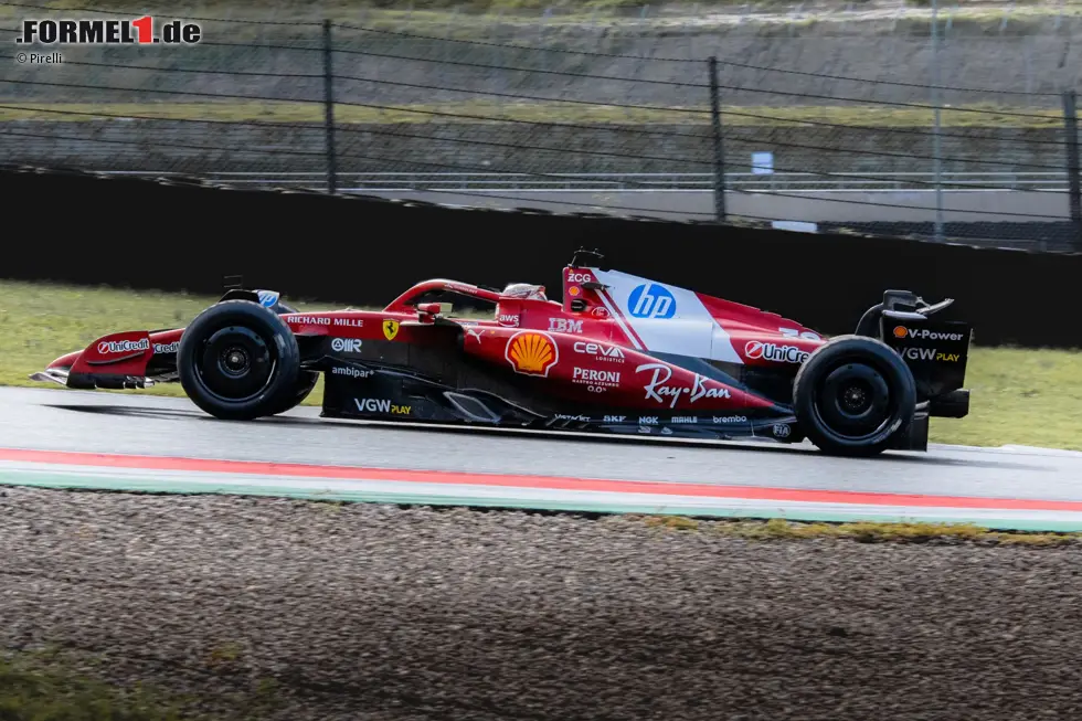 Foto zur News: Guanyu Zhou (Ferrari)