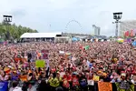 Foto zur News: Formel-1-Fans in Singapur