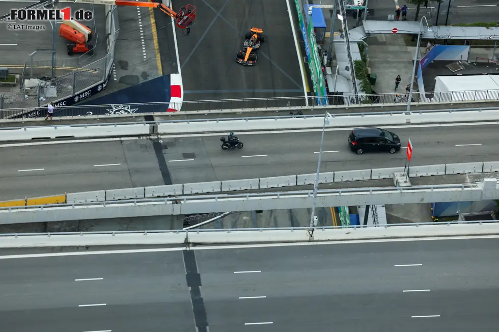 Foto zur News: Oscar Piastri (McLaren)