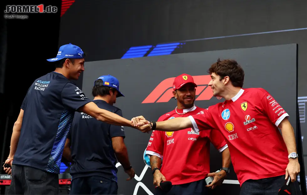 Foto zur News: Alexander Albon (Williams), Carlos Sainz (Williams), Lewis Hamilton (Ferrari) und Charles Leclerc (Ferrari)