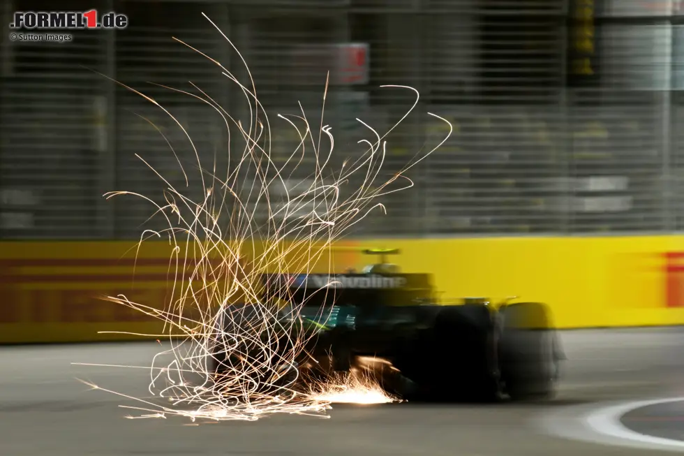 Foto zur News: Fernando Alonso (Aston Martin)