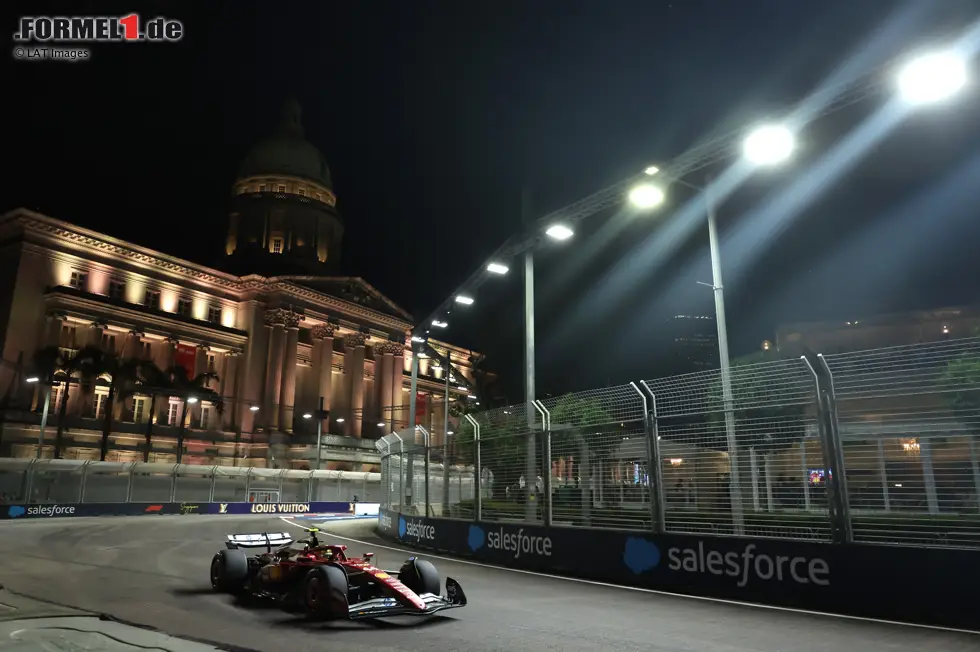 Foto zur News: Lewis Hamilton (Ferrari)