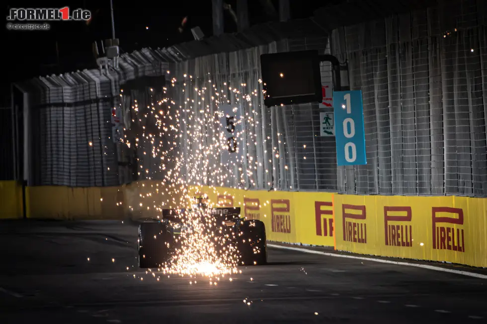 Foto zur News: Fernando Alonso (Aston Martin)