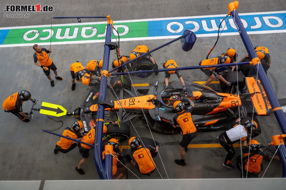 Foto zur News: Oscar Piastri (McLaren)