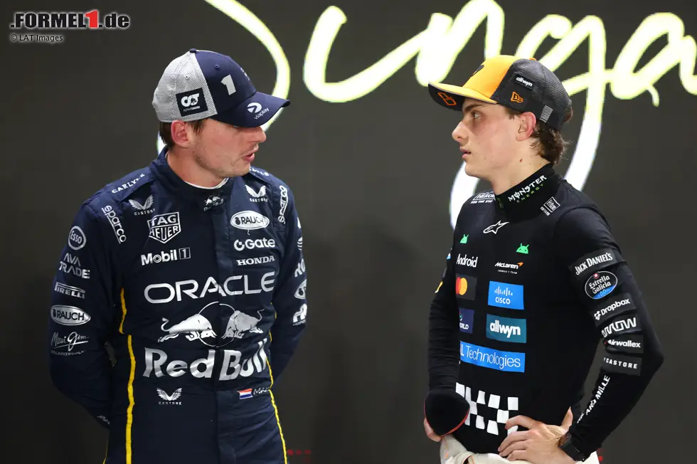 Foto zur News: Max Verstappen (Red Bull) und Oscar Piastri (McLaren)