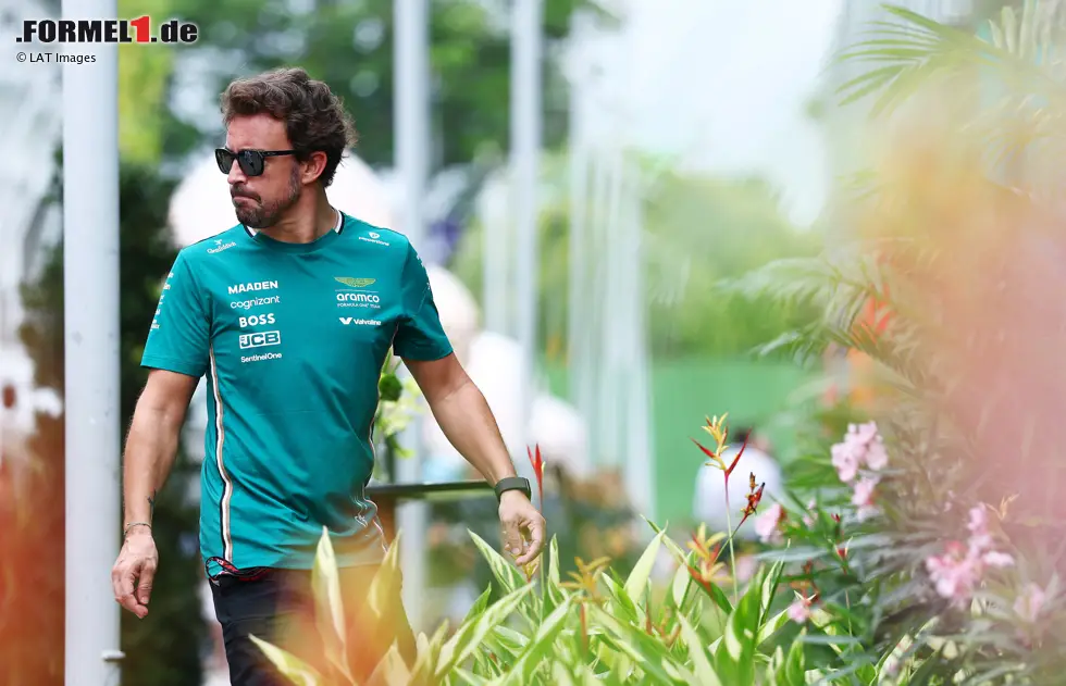 Foto zur News: Fernando Alonso (Aston Martin)