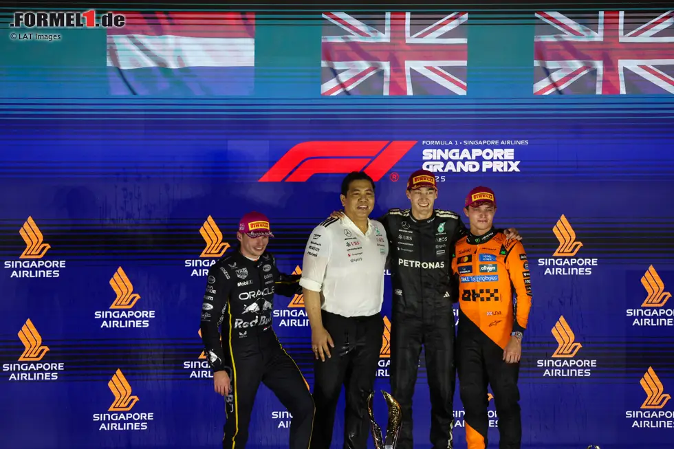 Foto zur News: George Russell (Mercedes), Max Verstappen (Red Bull) und Lando Norris (McLaren)