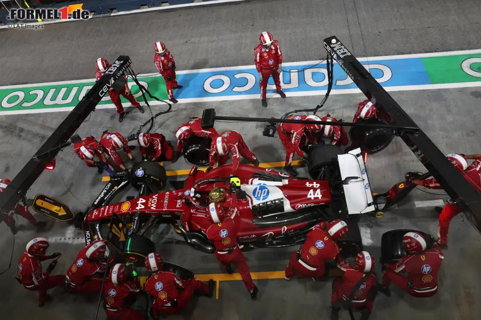Foto zur News: Lewis Hamilton (Ferrari)