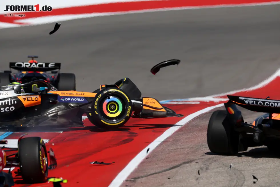 Foto zur News: Lando Norris (McLaren) und Oscar Piastri (McLaren)