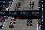 Foto zur News: Max Verstappen (Red Bull) und Lando Norris (McLaren)