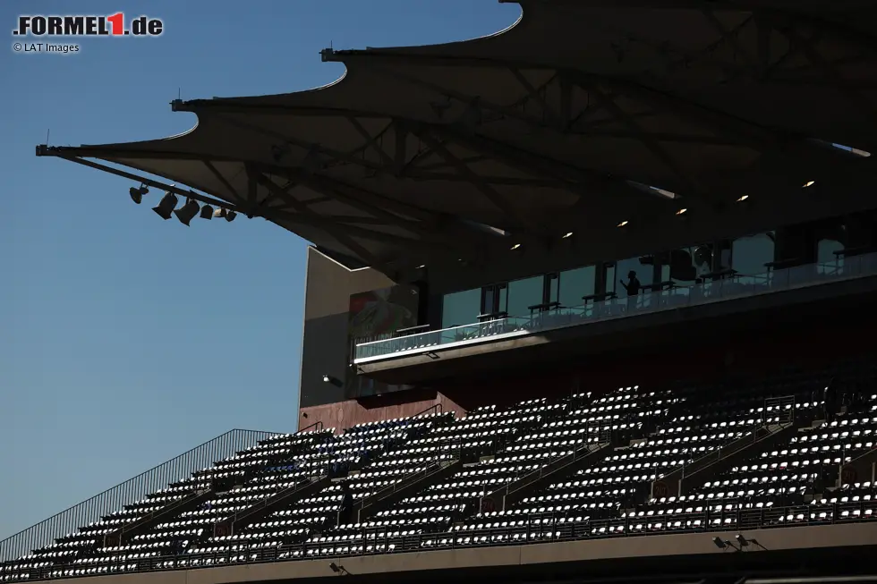Foto zur News: Leere Tribünen in Austin
