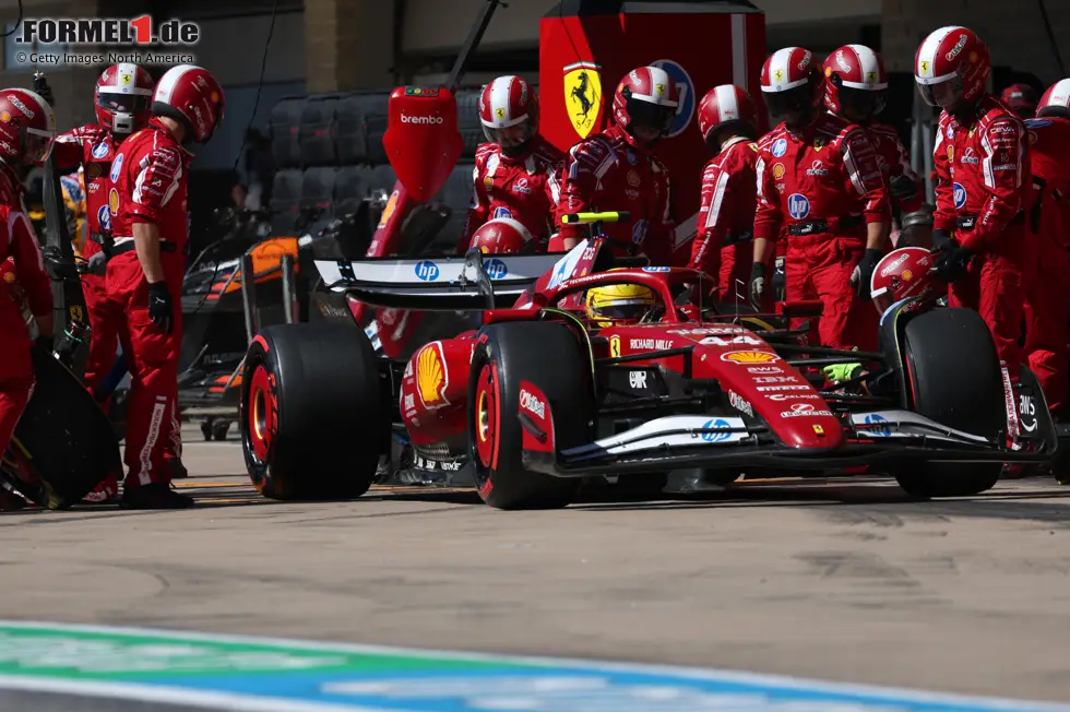 Foto zur News: Lewis Hamilton (Ferrari)