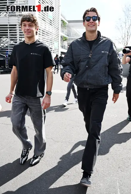 Foto zur News: Andrea Kimi Antonelli (Mercedes) und George Russell (Mercedes)