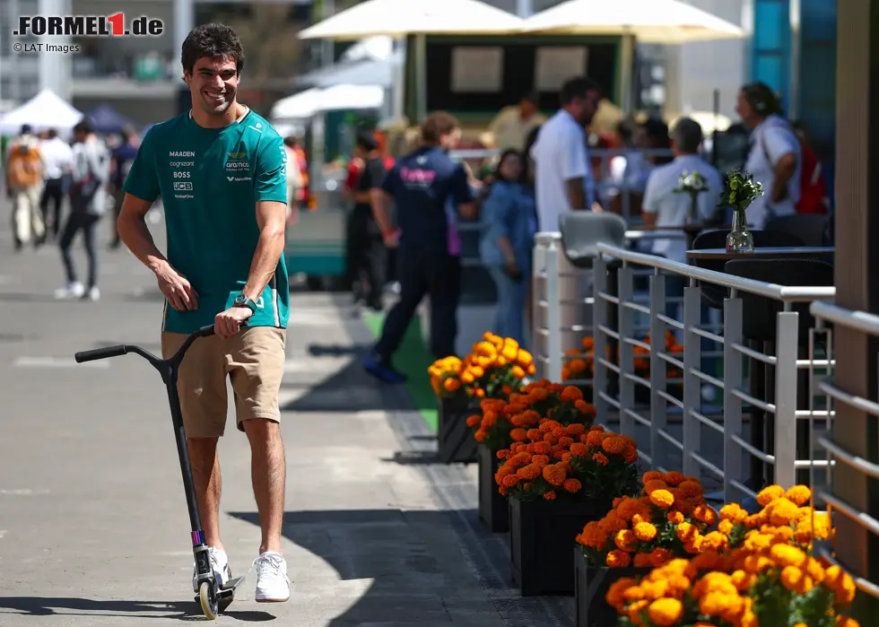 Foto zur News: Lance Stroll (Aston Martin)