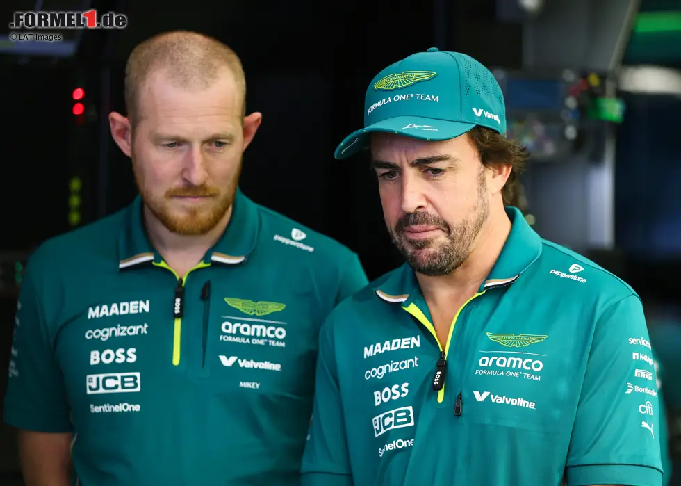 Foto zur News: Fernando Alonso (Aston Martin)
