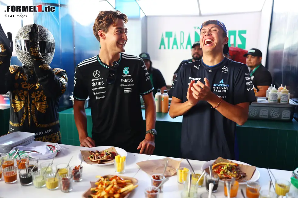 Foto zur News: Alexander Albon (Williams) und George Russell (Mercedes)
