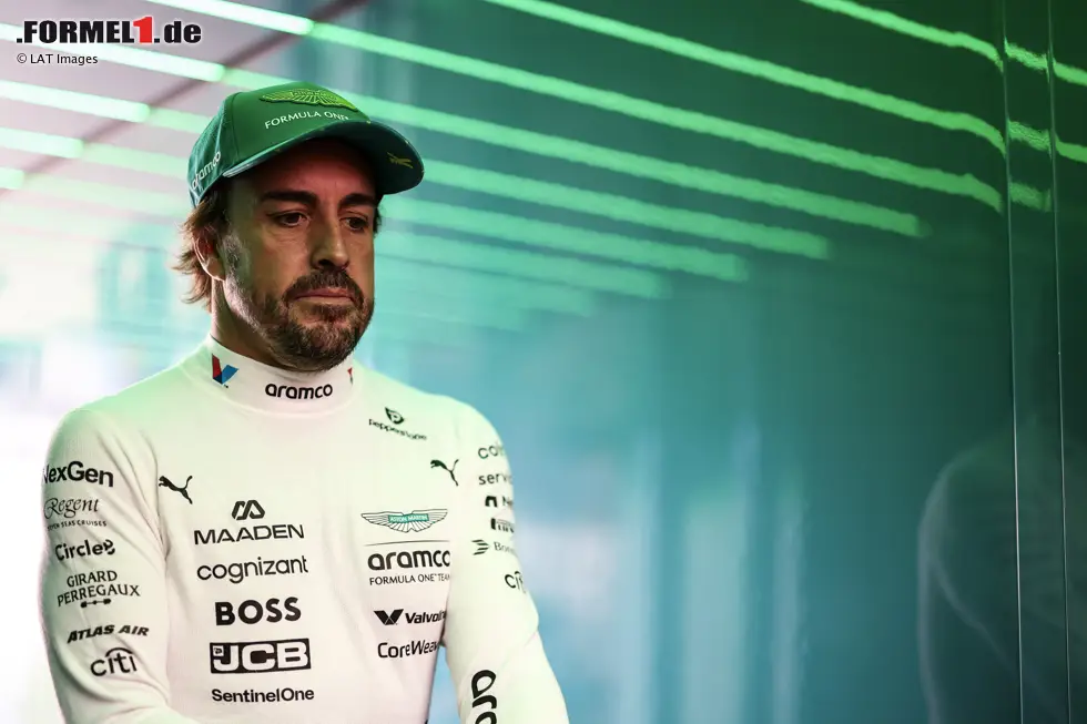 Foto zur News: Fernando Alonso (Aston Martin)