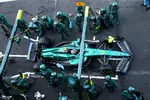 Foto zur News: Fernando Alonso (Aston Martin)