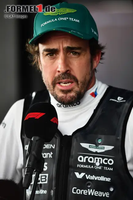 Foto zur News: Fernando Alonso (Aston Martin)