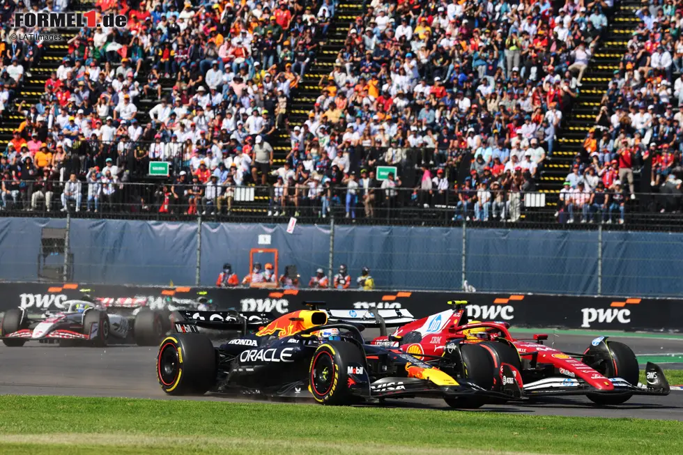 Foto zur News: Max Verstappen (Red Bull) und Lewis Hamilton (Ferrari)