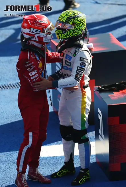 Foto zur News: Lando Norris (McLaren) und Charles Leclerc (Ferrari)
