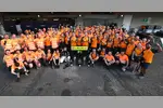 Foto zur News: Lando Norris (McLaren) und Oscar Piastri (McLaren)