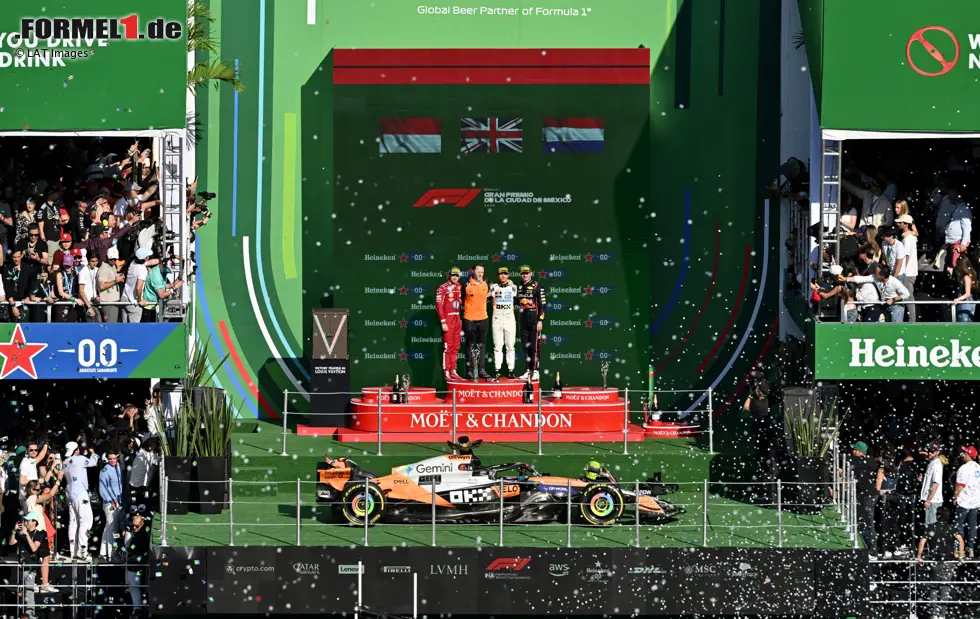 Foto zur News: Lando Norris (McLaren), Charles Leclerc (Ferrari) und Max Verstappen (Red Bull)