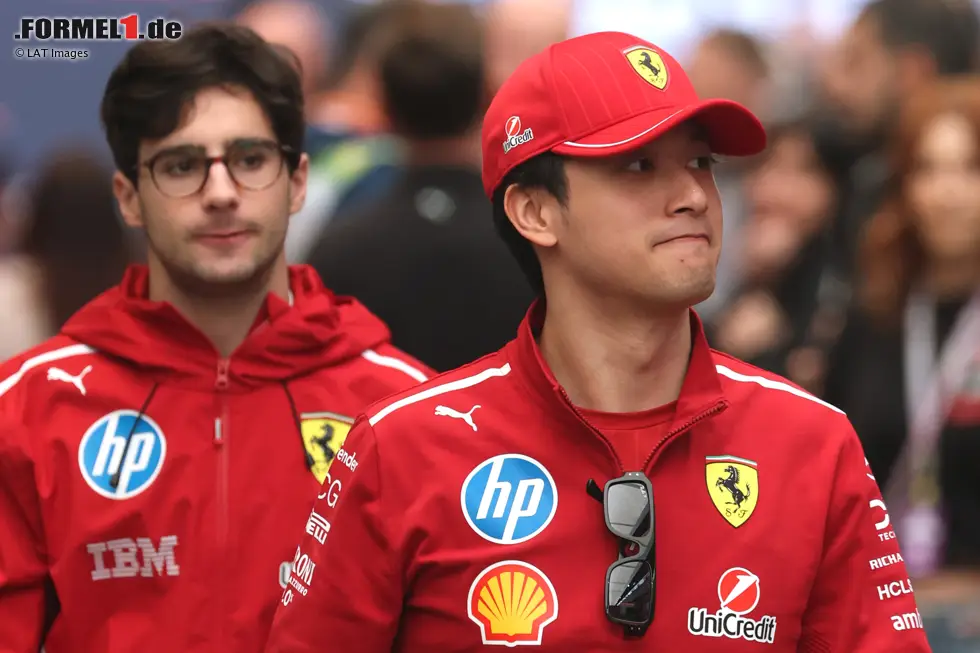 Foto zur News: Guanyu Zhou (Ferrari)