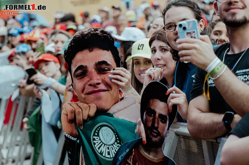 Foto zur News: Fans von Lando Norris (McLaren)