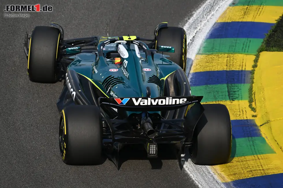 Foto zur News: Fernando Alonso (Aston Martin)