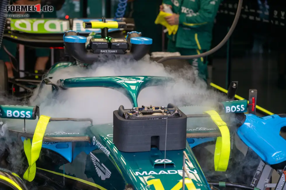 Foto zur News: Fernando Alonso (Aston Martin)