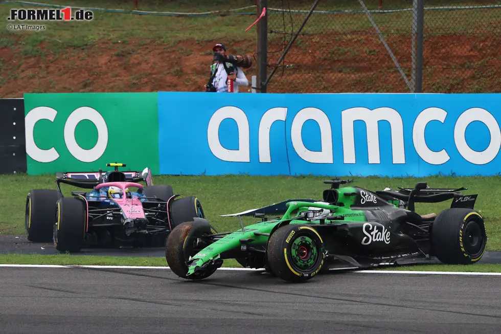 Foto zur News: Franco Colapinto (Alpine) und Nico Hülkenberg (Sauber)