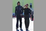 Foto zur News: Alexander Albon (Williams) mit Lily Muni He