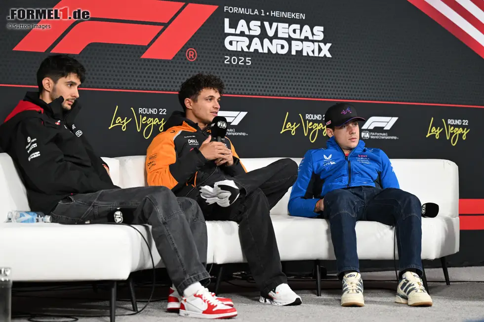 Foto zur News: Esteban Ocon (Haas), Lando Norris (McLaren) und Franco Colapinto (Alpine)