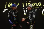 Foto zur News: Max Verstappen (Red Bull) und Carlos Sainz (Williams)