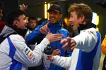 Foto zur News: Isack Hadjar (Racing Bulls), Pierre Gasly (Alpine) und Liam Lawson (Racing Bulls)