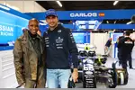 Foto zur News: Cynthia Erivo mit Carlos Sainz (Williams)
