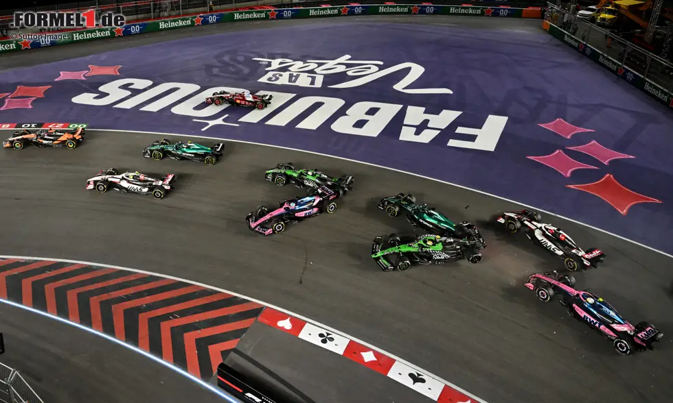 Foto zur News: Gabriel Bortoleto (Sauber) und Pierre Gasly (Alpine)