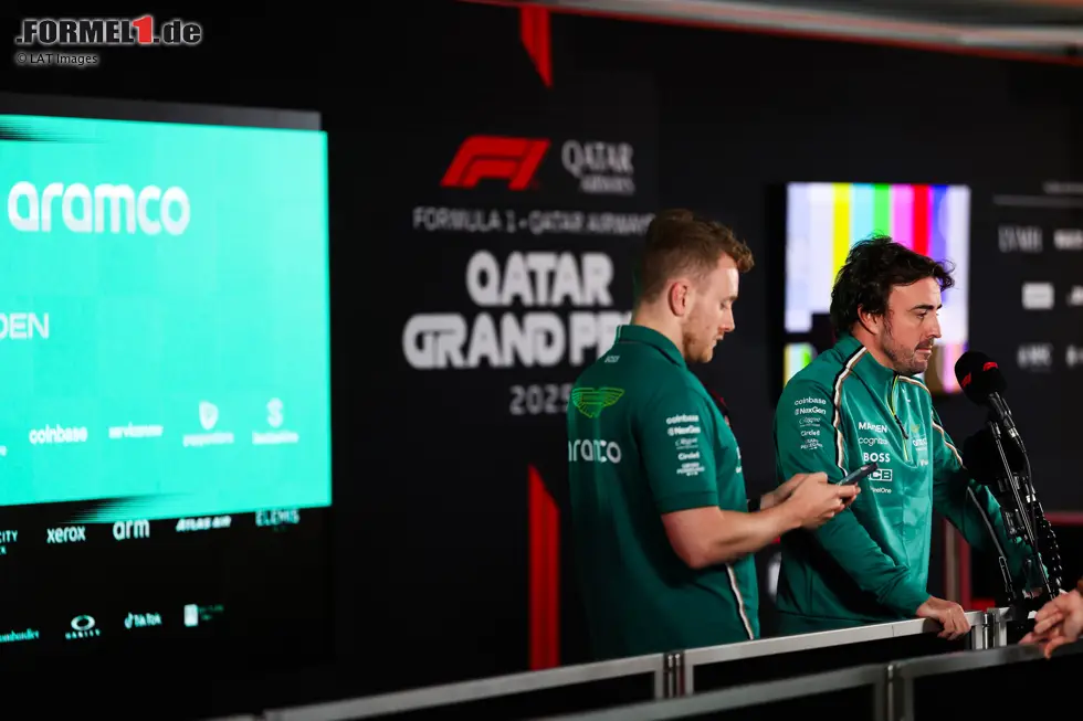 Foto zur News: Fernando Alonso (Aston Martin)